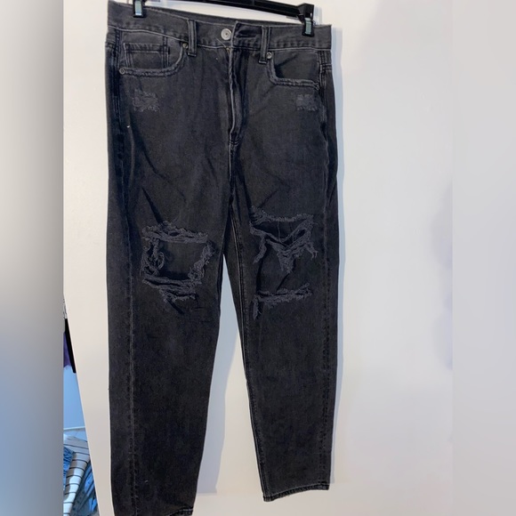 Black Ripped Mom Jeans from American Eagle - Picture 1 of 4